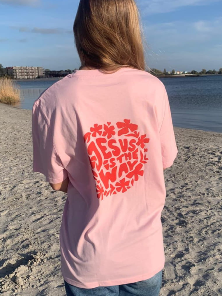 Jesus Is The Way T-shirt Pink